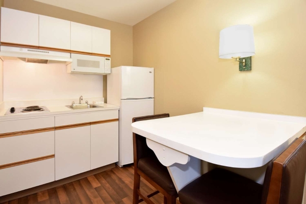 Hotel Extended Stay America West End (Glen Allen)